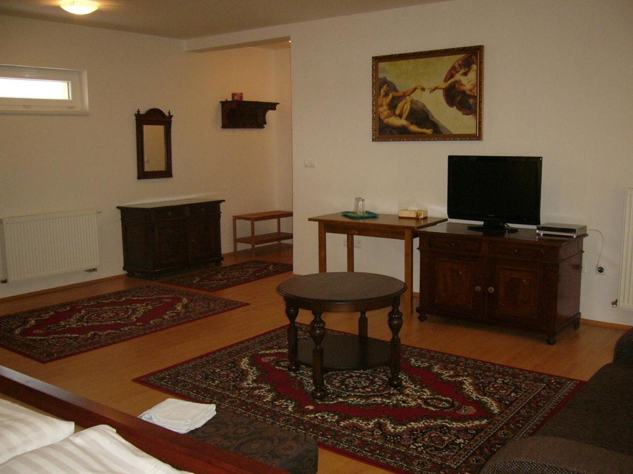 Penzion Da Giacomo Hotel Trencin Room photo