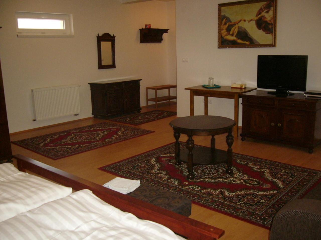 Penzion Da Giacomo Hotel Trencin Room photo